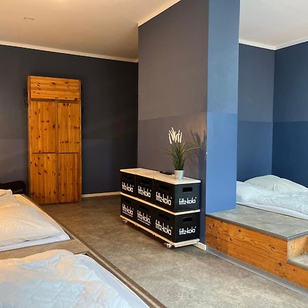 Blue Doors Hostel Ktv 罗斯托克 外观 照片