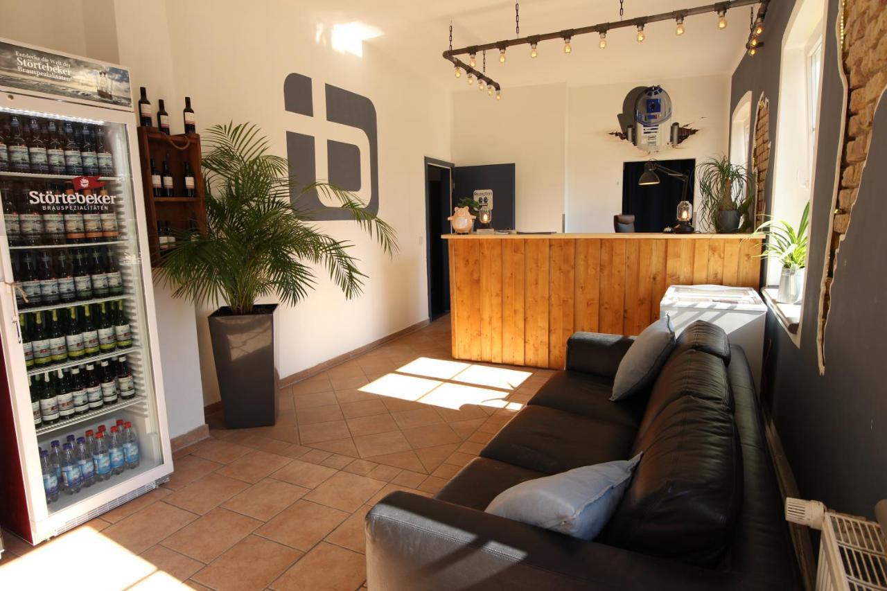 Blue Doors Hostel Ktv 罗斯托克 外观 照片