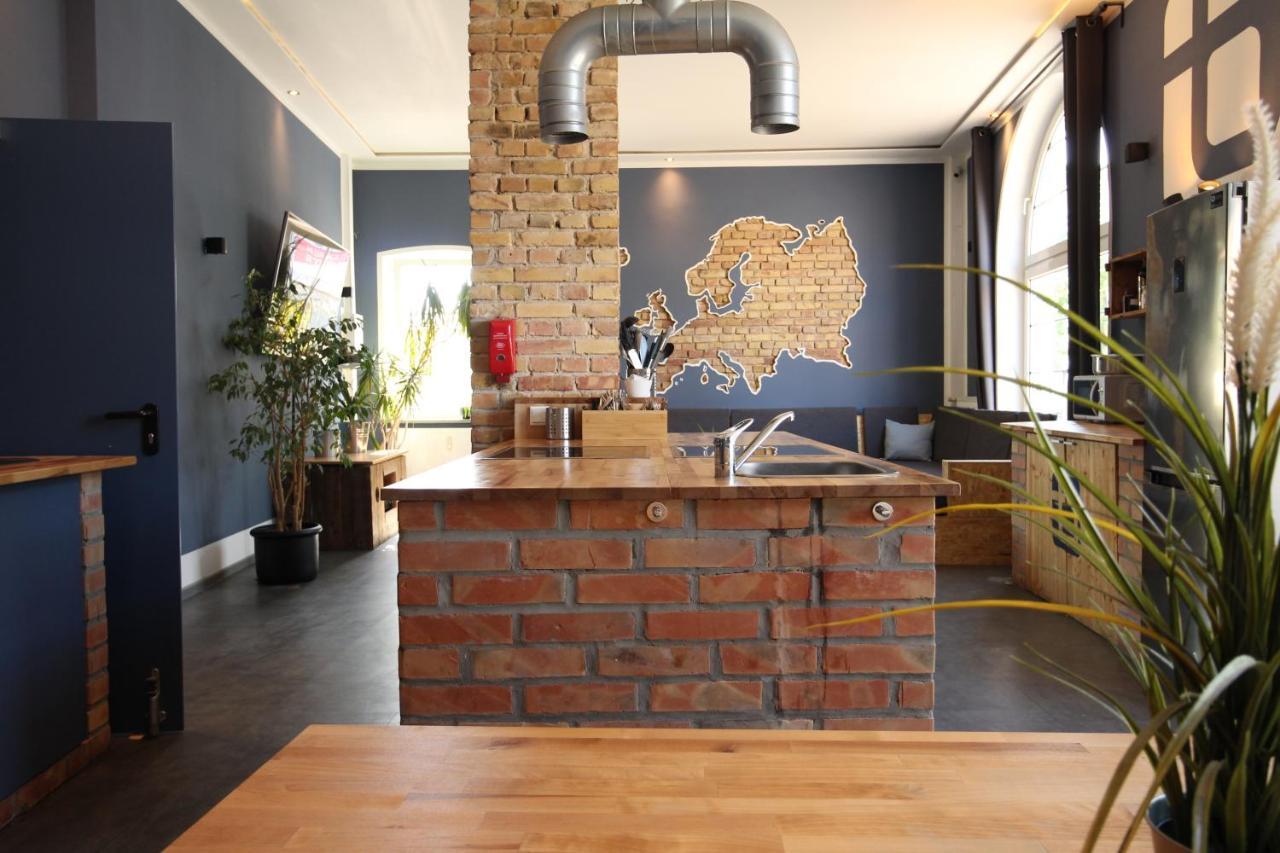 Blue Doors Hostel Ktv 罗斯托克 外观 照片