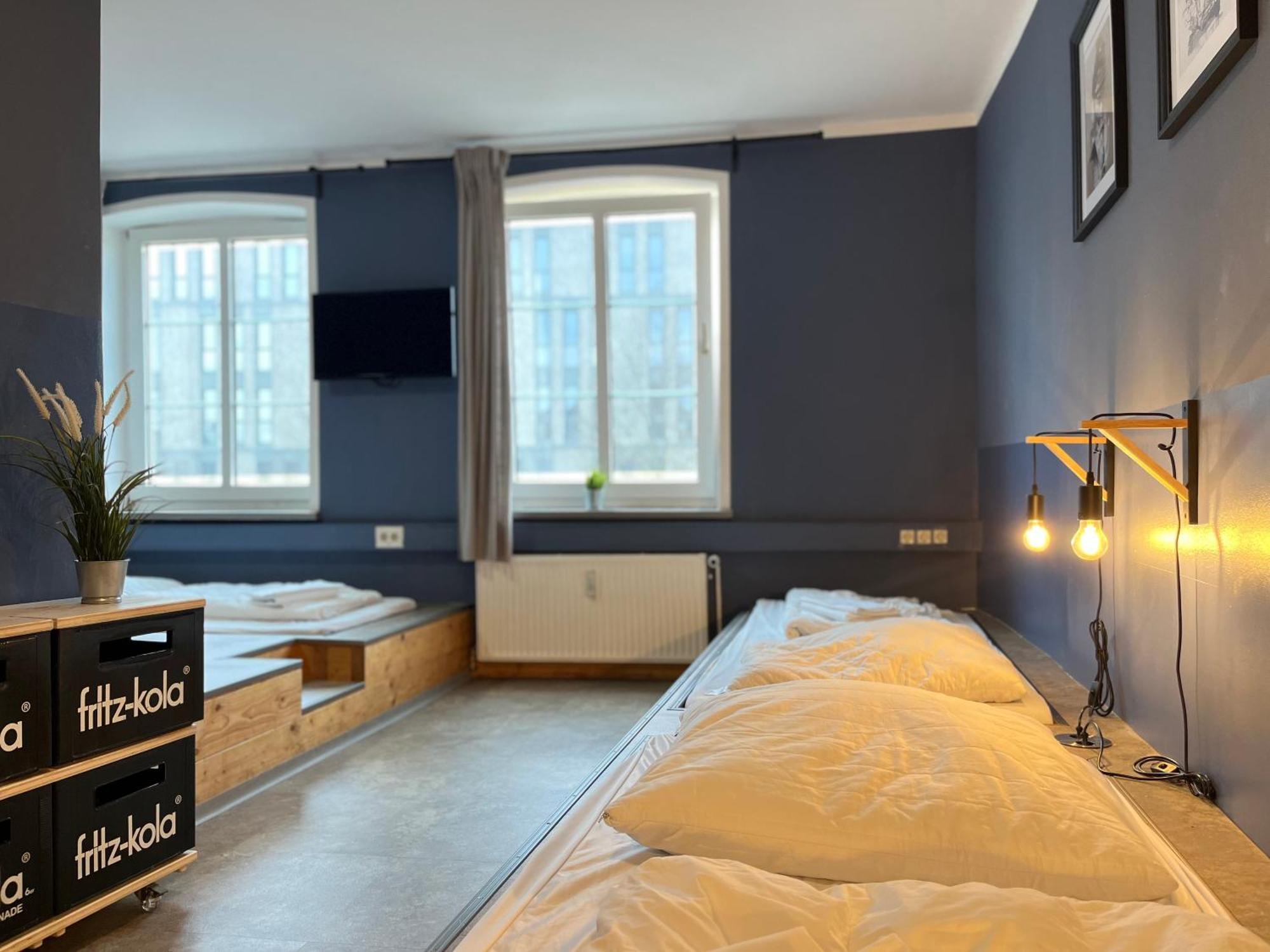 Blue Doors Hostel Ktv 罗斯托克 外观 照片