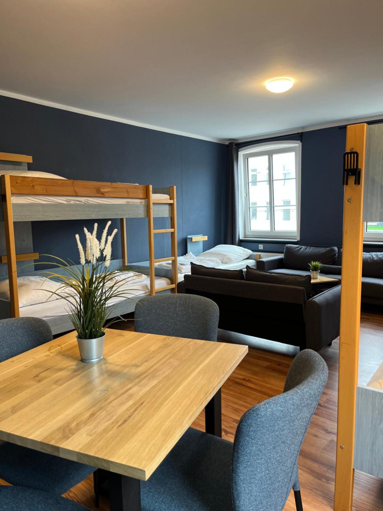 Blue Doors Hostel Ktv 罗斯托克 外观 照片