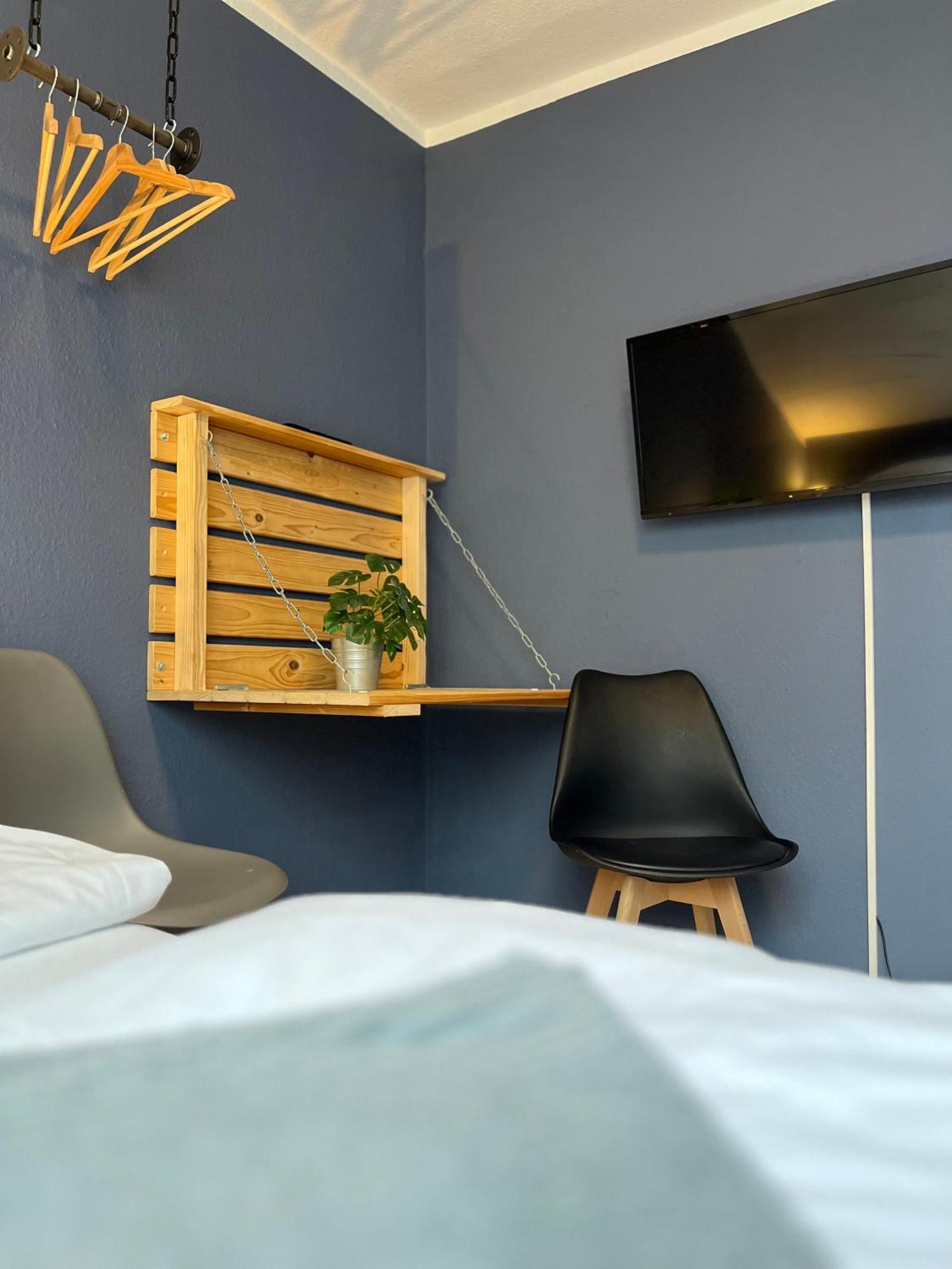 Blue Doors Hostel Ktv 罗斯托克 外观 照片