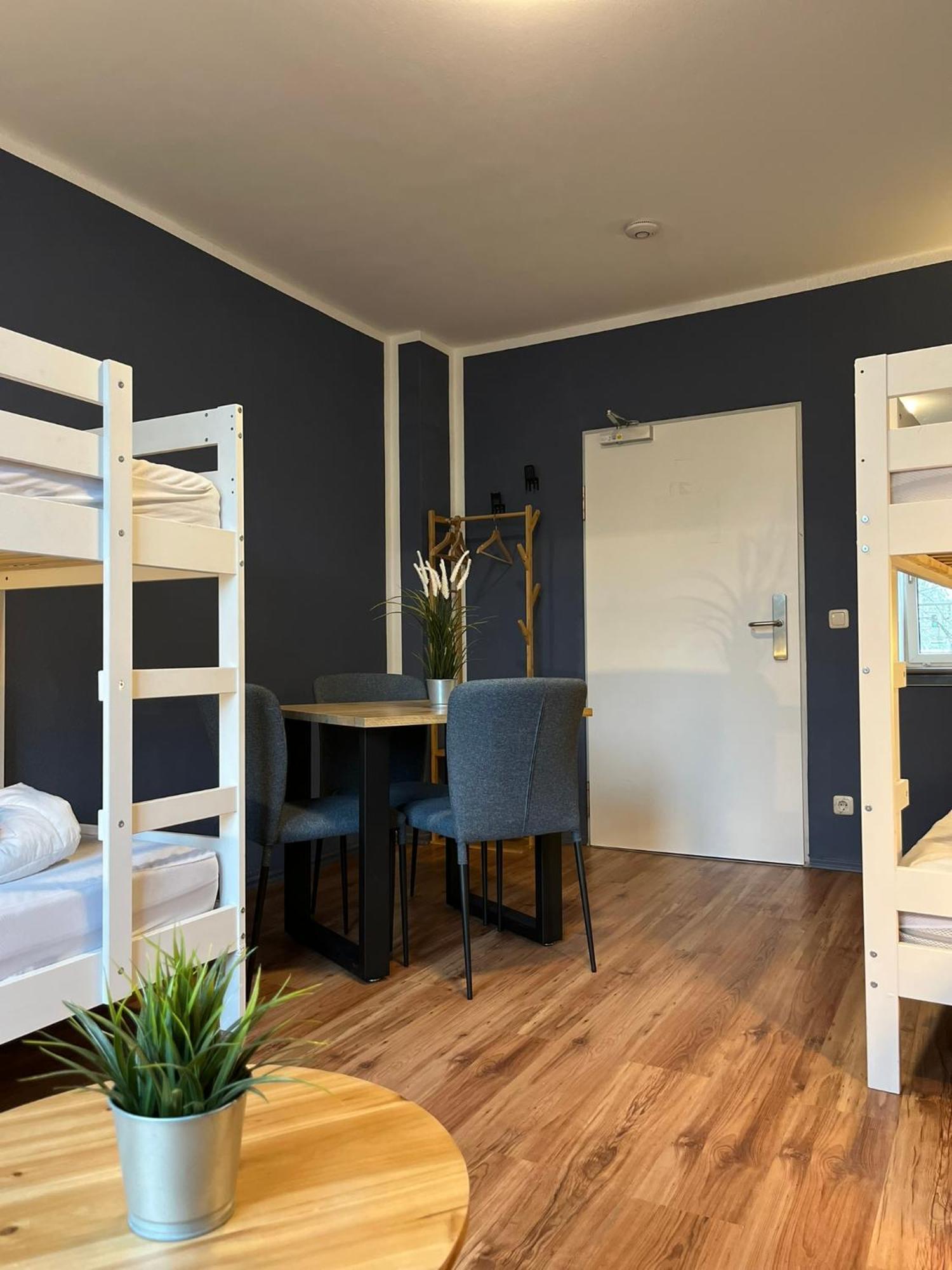 Blue Doors Hostel Ktv 罗斯托克 外观 照片