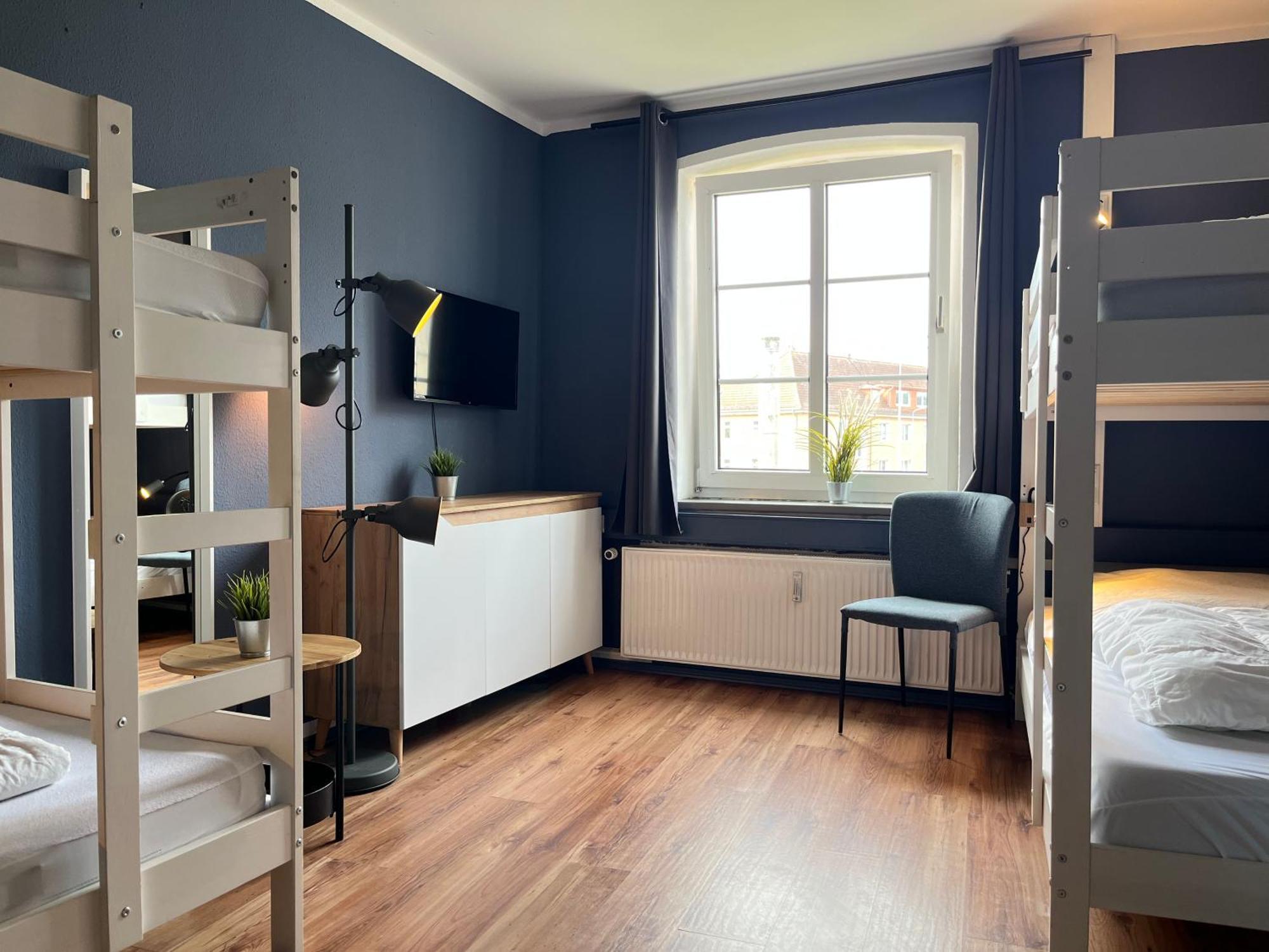 Blue Doors Hostel Ktv 罗斯托克 外观 照片